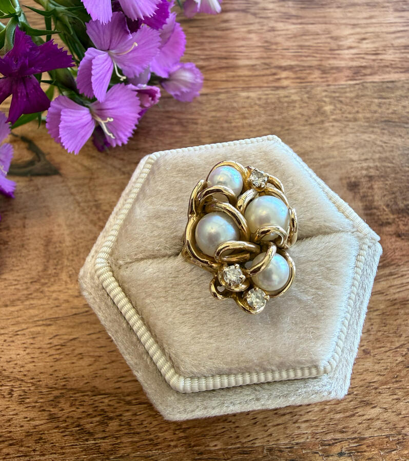 Luminous pearl &amp; diamond cluster 14k gold • $985